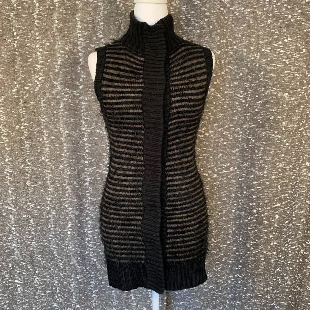 Vintage‎ Y2K Rachel Roy Furry Striped Sweater Button Up Vest Boho Women's Small